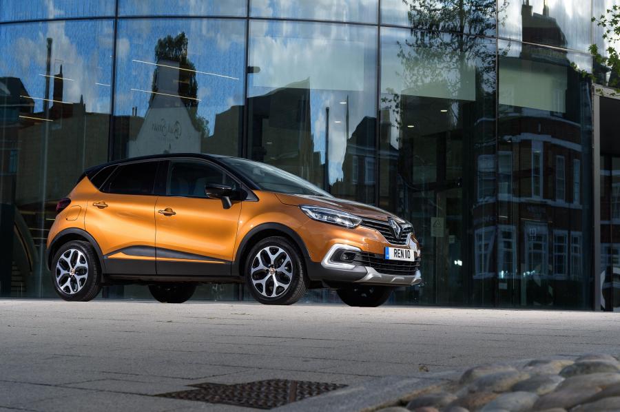  Renault Captur 2017 года  (UK) (фото 37 из 40)